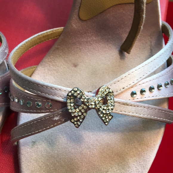 Beautiful Valentino heels - Picture 6 of 8